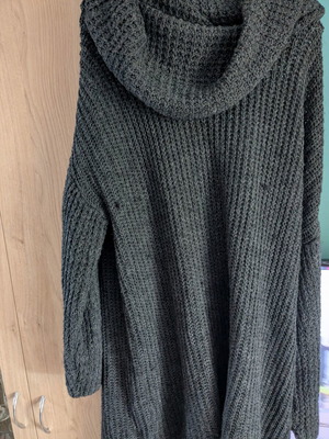 H&M gray sweater dress used, size L