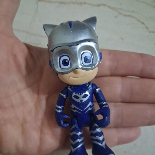 Pajamas Heroes figures like new, set of 2