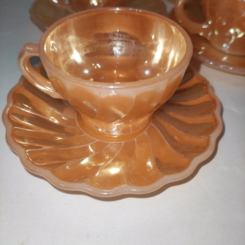 Anchor Hocking coffee set 9 cups, 6 plates, sugar bowl and creamer like new