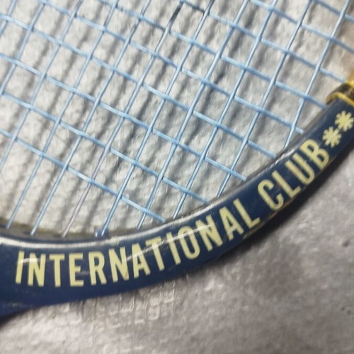 Snauwaert International Club tennis racket used, vintage wooden