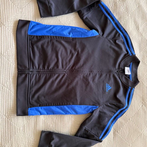 Adidas kids jacket like new, size M, black blue