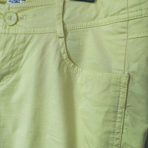 Yellow cotton pants like new, size M to L