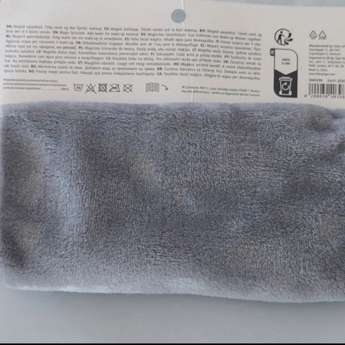 Magic facecloth new, removes makeup with water
