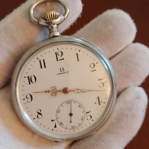 Omega pocket watch collectible used, 1919 lepine open face