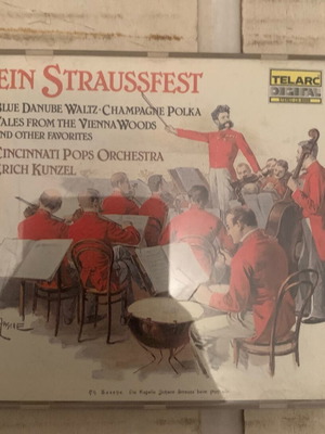 Ein Straussfest CD από την Cincinnati Pops Orchestra