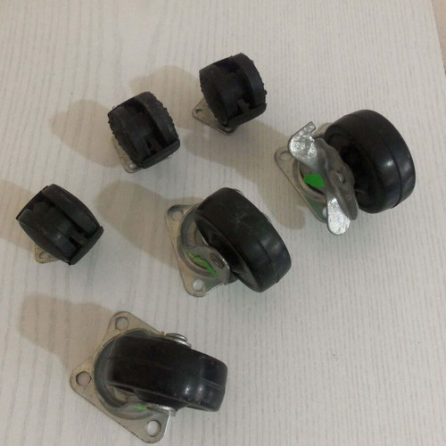 Furniture caster wheels set used, 3 with metal base, 1 with brake
