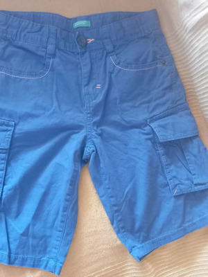 Benetton Bermuda like new for 6-7 years old, blue with orange details