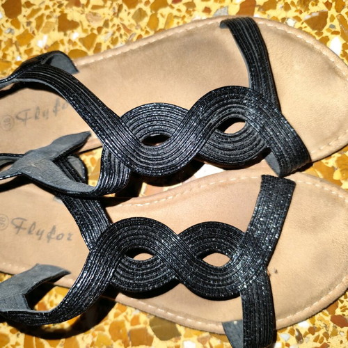 Black sandals used size 38
