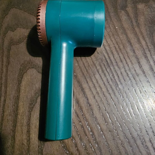 Lint remover new