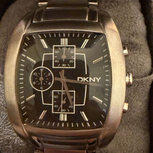 DKNY men's watch with chronograph like new, silver