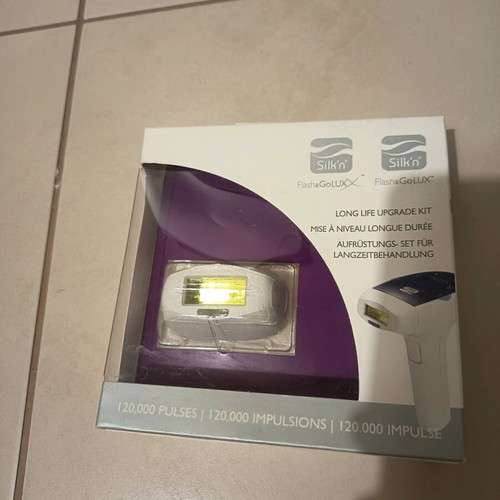 Silk'n Flash & Go Luxx Premium hair removal device like new with 200,000 pulses and face heads