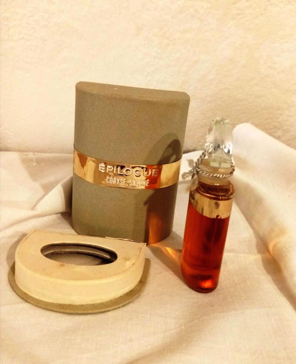 Epilogue Coryse Salome perfume like new,… - € 78,00 - Vendora.cy