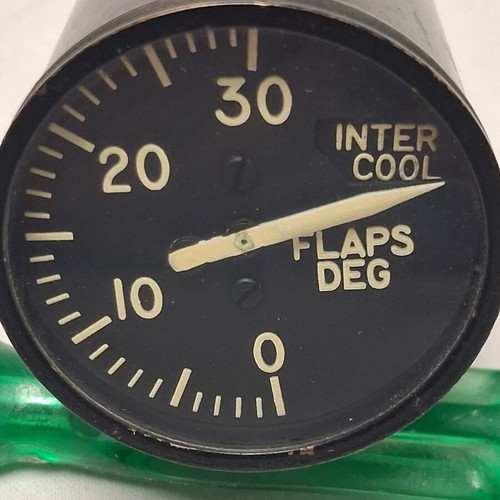 Flaps Indicator aircraft instrument used, General Electric vintage cockpit