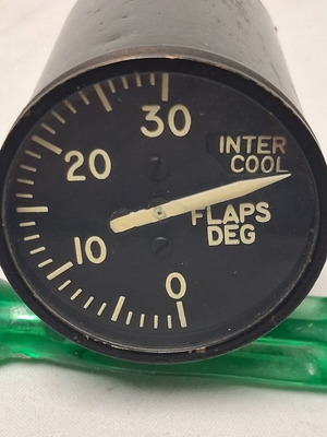 Flaps Indicator aircraft instrument used, General Electric vintage cockpit