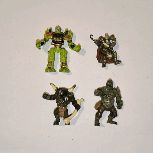 Fantasy Plastoy figures used, pack of 4 pieces