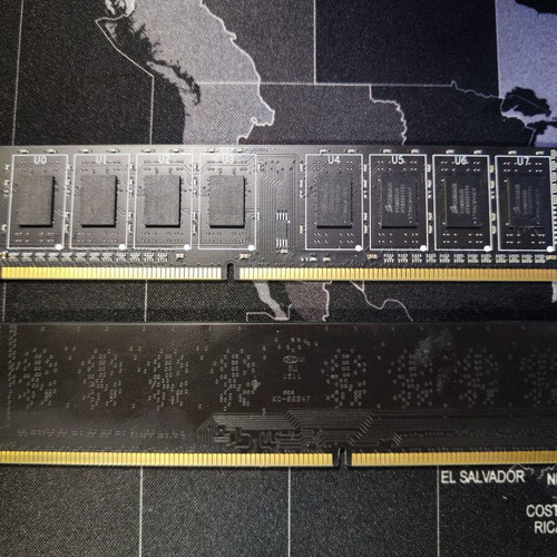 Corsair Vengeance DDR3 8GB (2x4GB) 1600 MHz used RAM