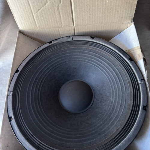 JBL Professional 15" Low Frequency Transducer like new