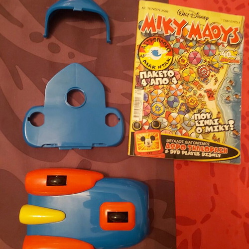 Mickey Mouse The Starship McDuck 2 issues like new