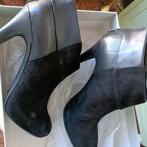 Jessica Simpson high-heeled ankle boots like new, black, size 39