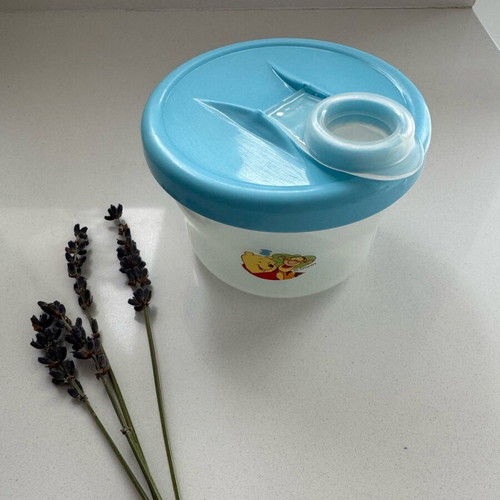 Little Mimos milk powder dispenser blue like new