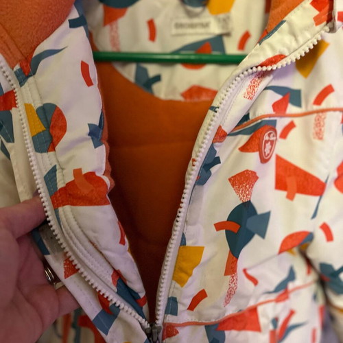 Ski jacket for girls 5-6 years like new