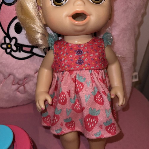 Hasbro Baby Alive Magical Mixer doll used