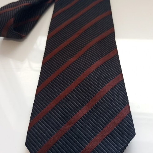 ZARA Man Tie like new, classic striped design in dark blue and brown