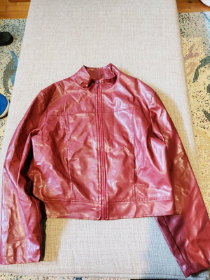 Γυναικείο δερμάτινο κοντό μπουφάν μεταχειρισμένο, μέγεθος XL, Tresor