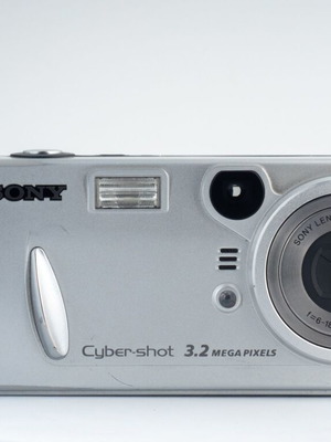 Sony Cyber-shot DSC-P72 ψηφιακή κάμερα μεταχειρισμένη, 3.2MP CCD αισθητήρας