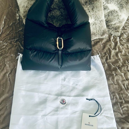 Moncler tote bag like new, black