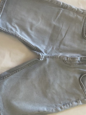 Мъжки дънкови къси панталони Pull & Bear, светлосини, размер EUR 40 / USA 31