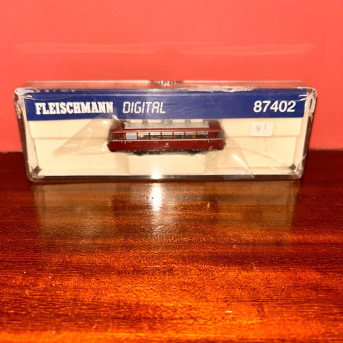 Fleischmann 87402 digital train model like new, scale N