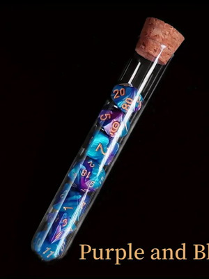 Dungeons and Dragons 7 Dice Set New Purple and Blue in Bottle