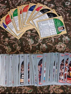 NBA Hoops collector cards like new, set of 188 from 1990