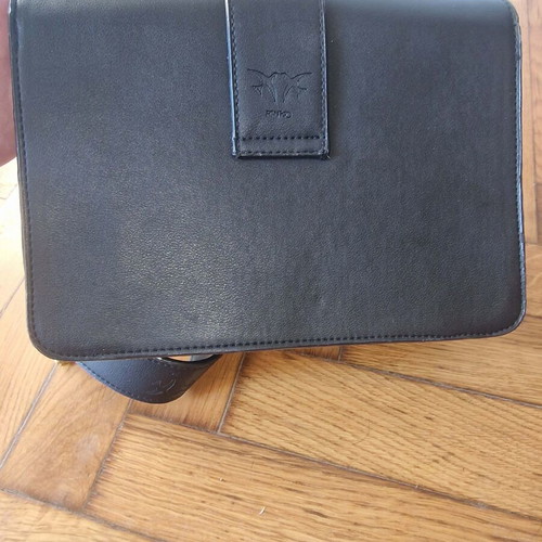 Pinko crossbody bag like new, black