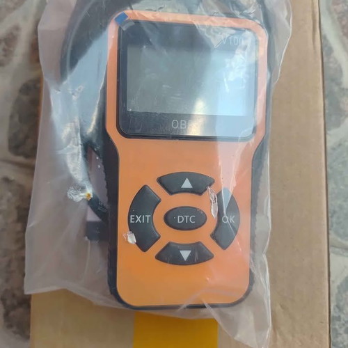 OBD2 Diagnostic Tool compatible with all OBD2 cars