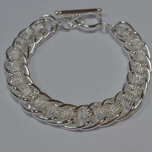 Silver plated bracelet 20cm, very good condition, non magnetic
