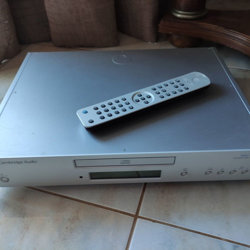 Cambridge Audio Azur 640C CD player with remote