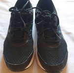 Men's Asics Jolt 3 shoes new, size 41.5, black with blue
