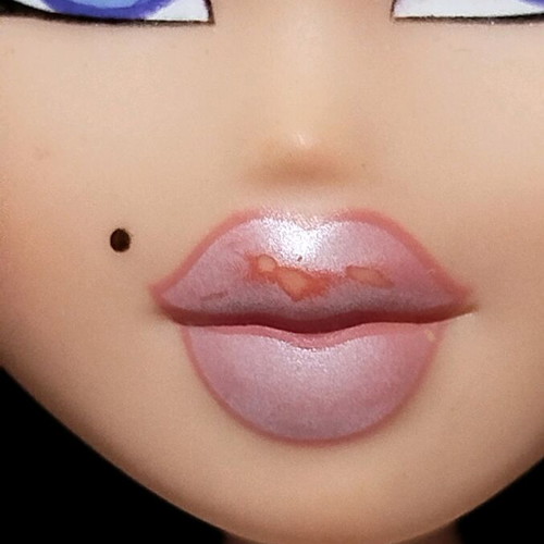 Bratz Twinz Phoebe nude doll used with flaws