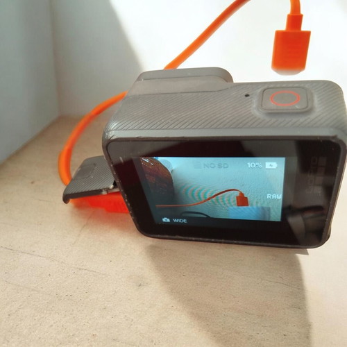 GoPro Hero6 Black 4K κάμερα μεταχειρισμένη, η μπαταρία φορτίζει 100%