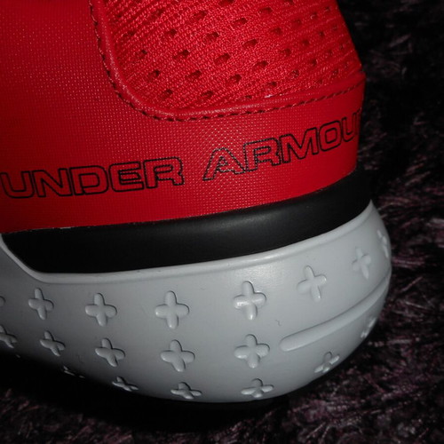 Under Armour Micro G Fuel Run sports shoes new, size 47, red