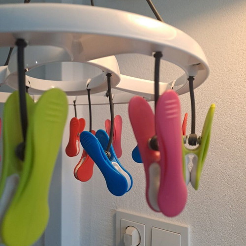 Lakeland 16 small clothes dryers with soft grips like new