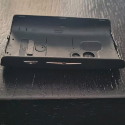 Genuine Sony Ericsson X10 Mini covers like new, black and green