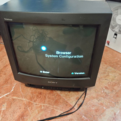 Sony Trinitron 14 inch KV-14T1D used