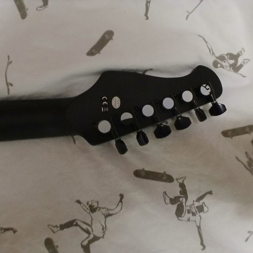 Harley Benton guitar with active pickups new