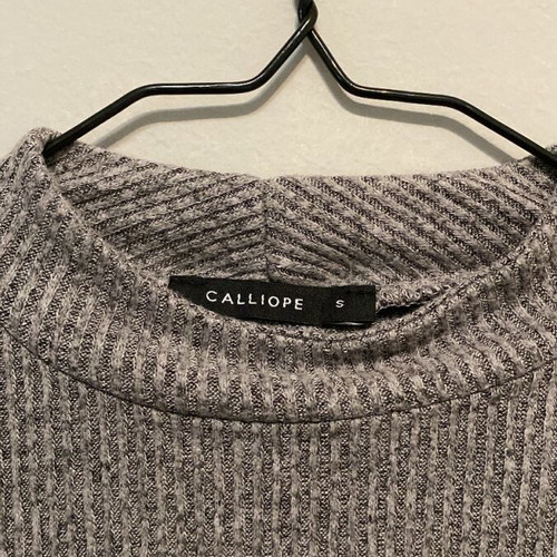 Calliope gray blouse like new, size S