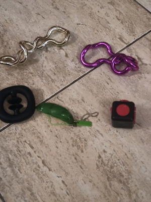 Fidget toys set used, 7 pieces