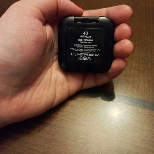 Kiko high pigment eyeshadow shade 40 like new