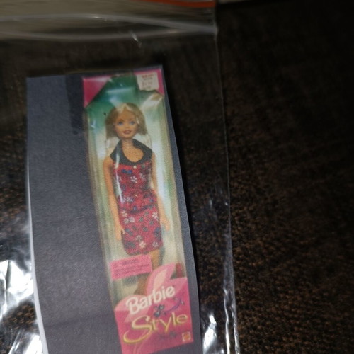 Barbie Style blouse and skirt set
